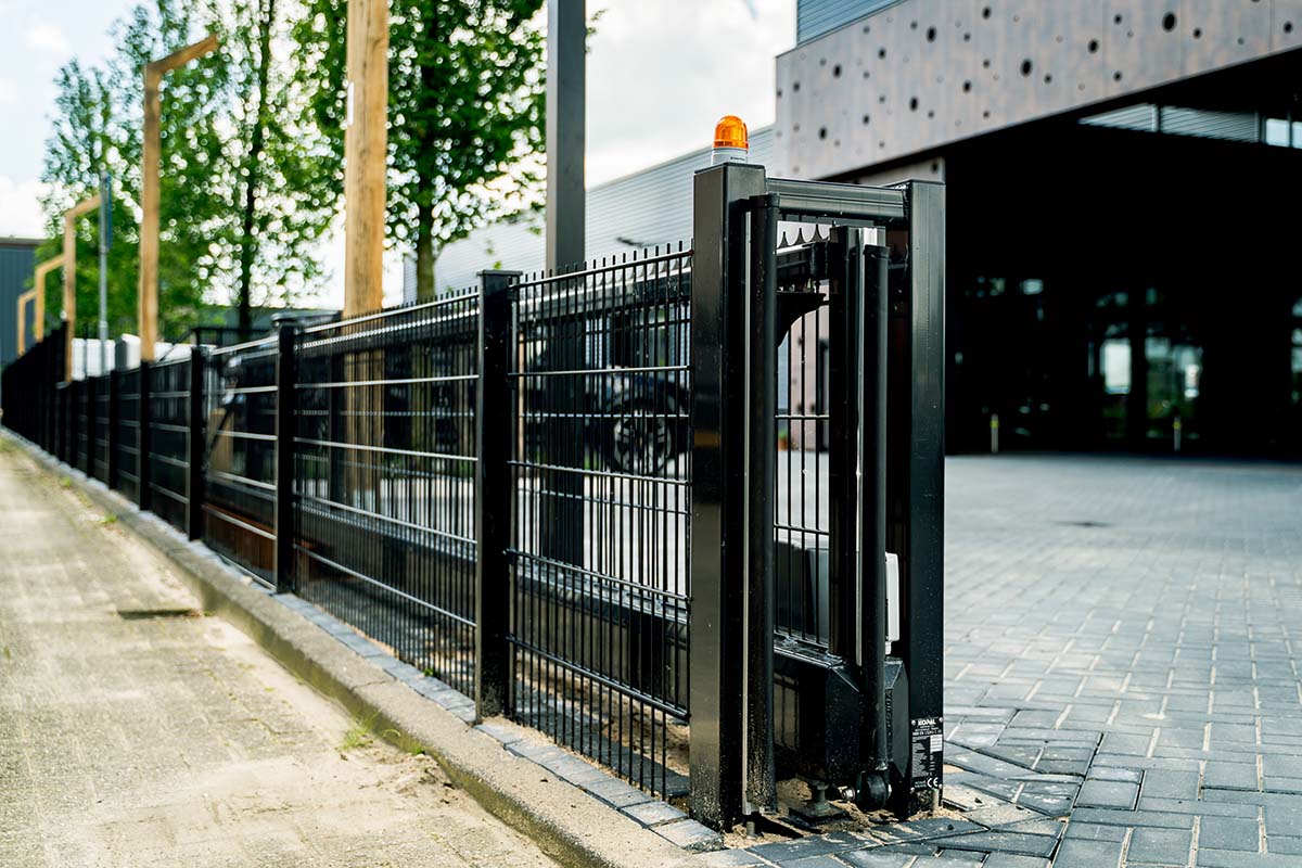 Sliding gate and double wire fence