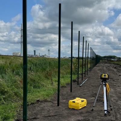 Fence posts